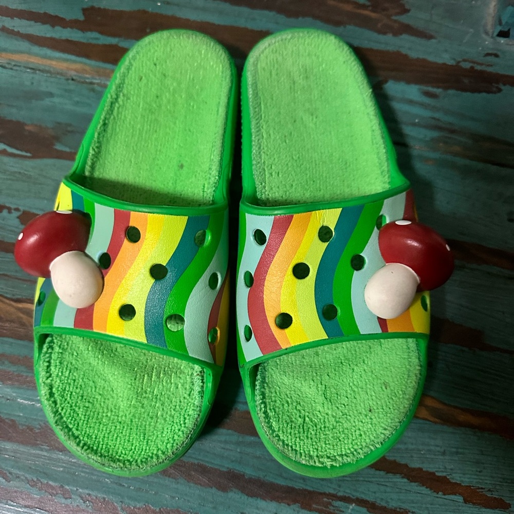 Zen garden crocs